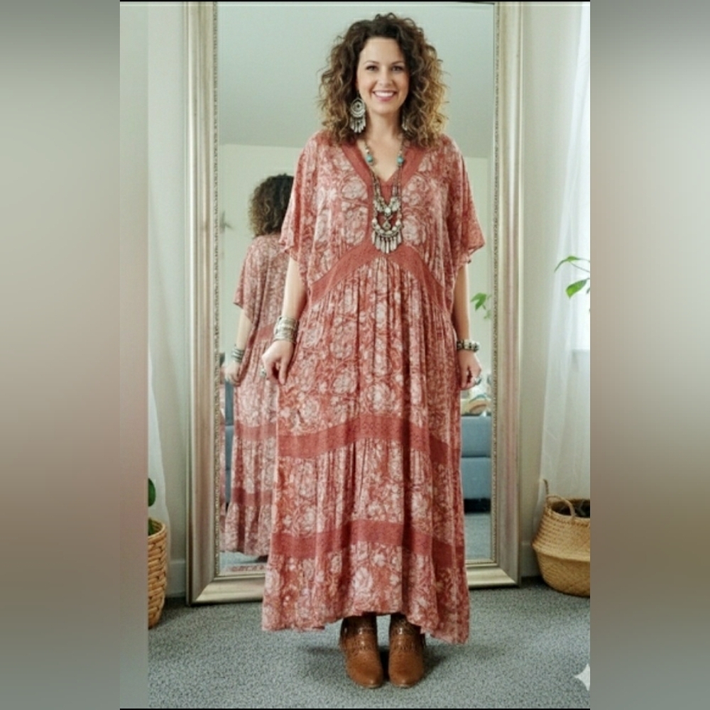 Nurture by Lamaze Rust Floral V-Neck Tiered Maxi Dress